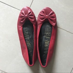 Vintage Sam & Libby Bow Ballet flats - Size 9